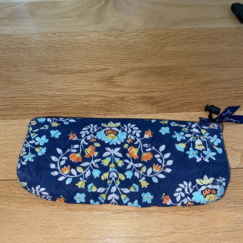 Vera bradley pouch